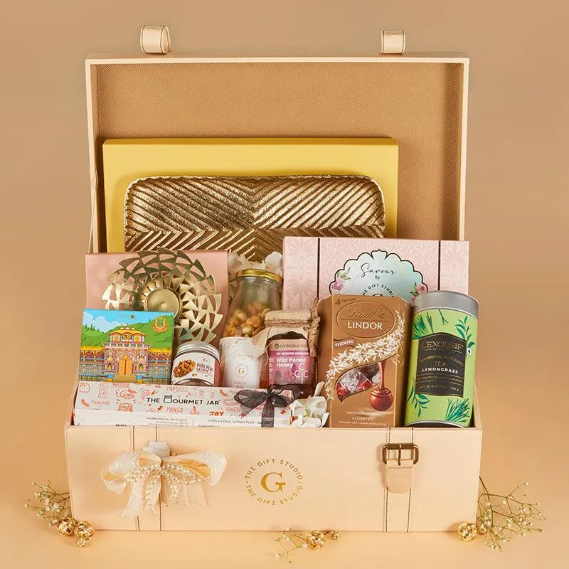 Grand Celebration Trunk for International Shipping | Exclusive Global Delivery